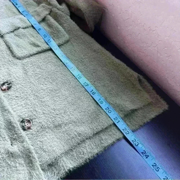 Calligraphie Women’s Cardigan super soft Olive Green Button Front Size XS - Picture 9 of 9